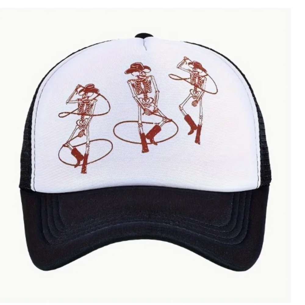SALE 🤍🤍🌚🌚! BoHo dancing western skull trucker